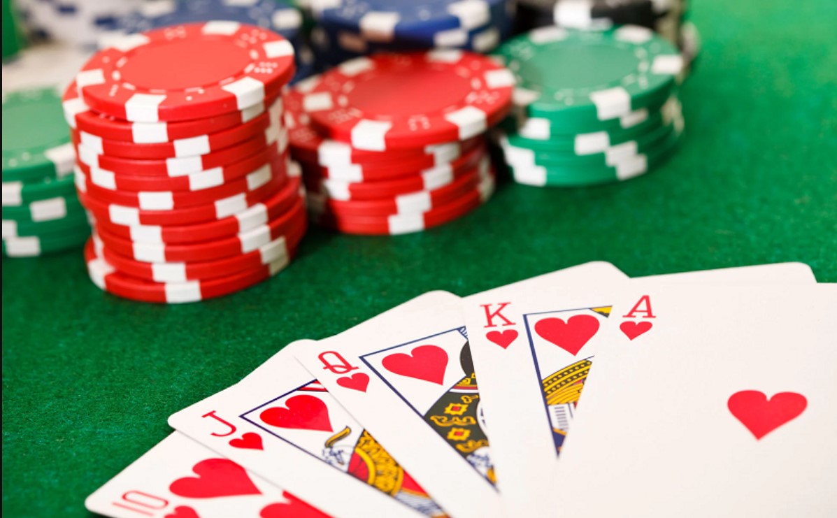 Sơ lược thông tin về luật chơi Poker Rikbet